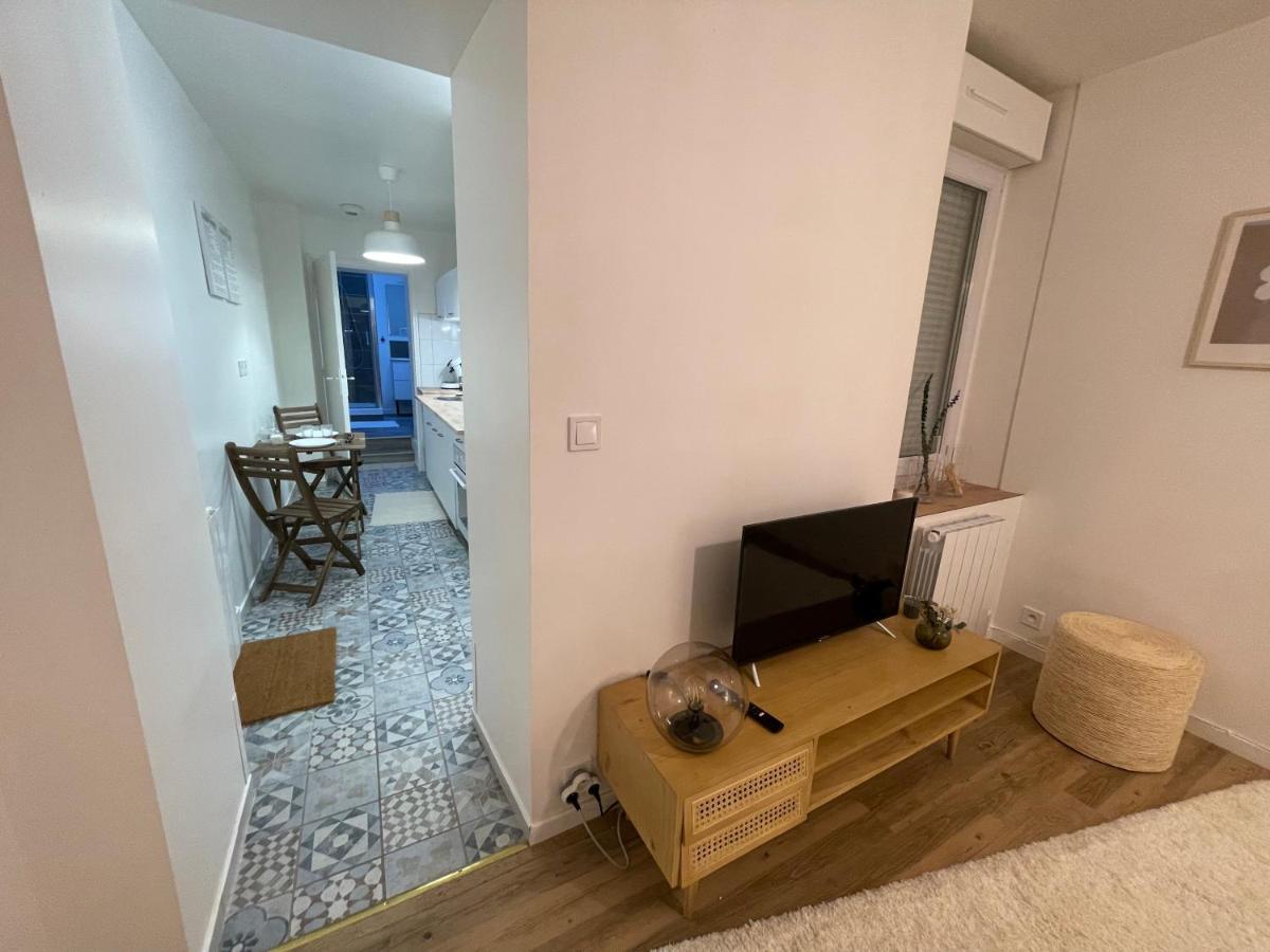 Wallis Yourhosthelper Reims Exterior foto